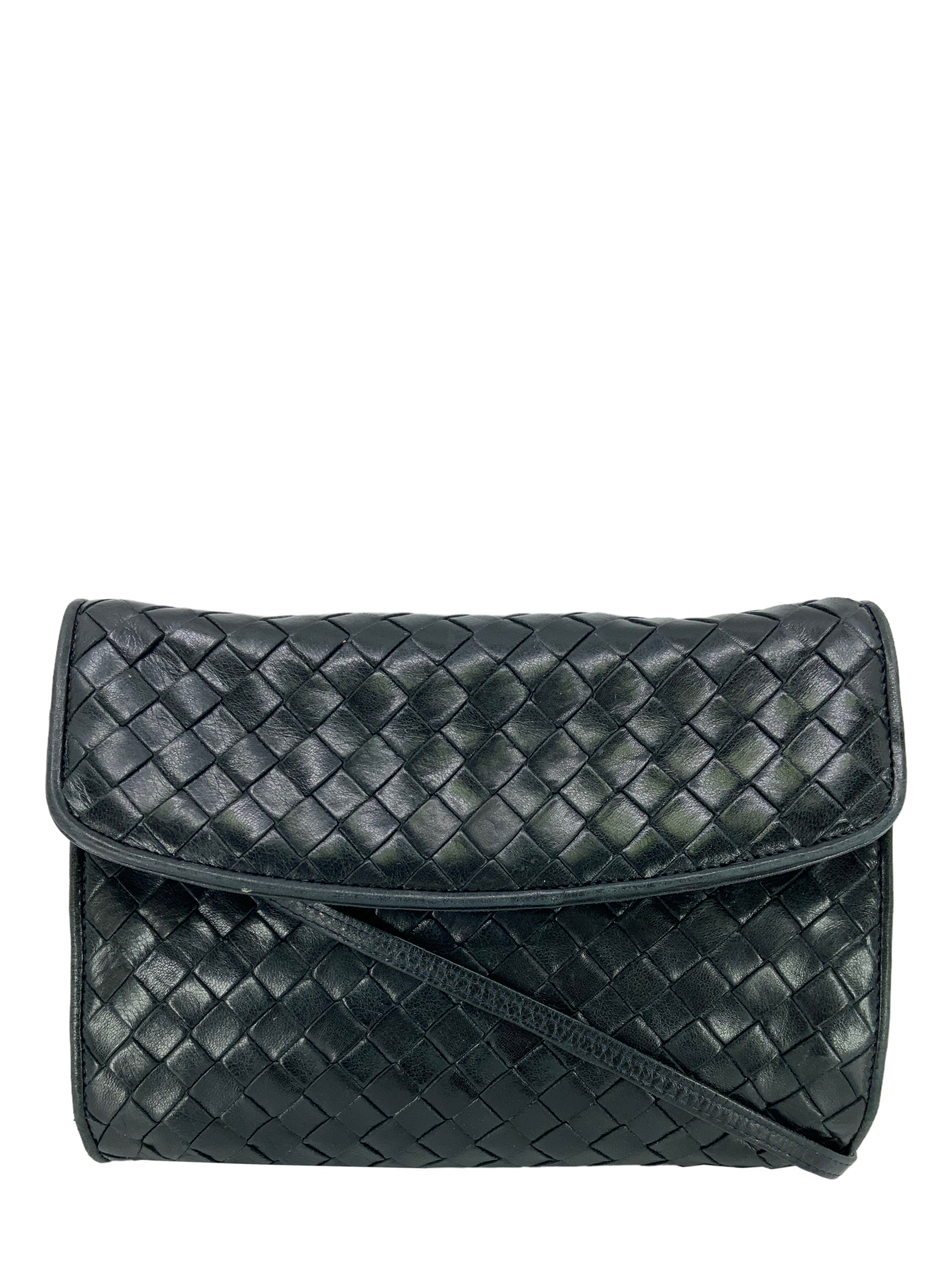 財布・小物その他 BOTTEGA VENETA Black Leather Small Flip Flap Pouch BOTTEGA VENETA | FLAP WALLET