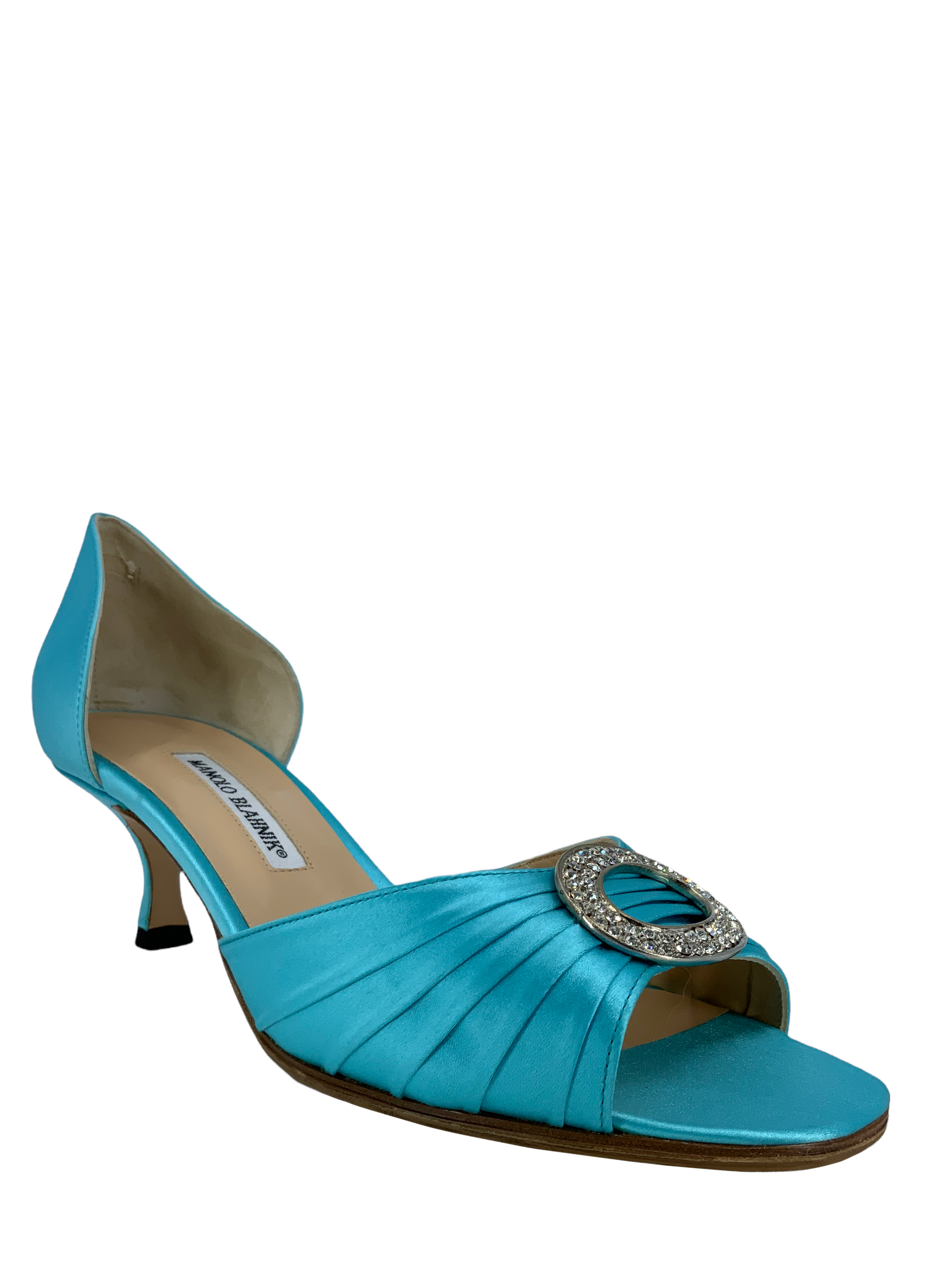 MANOLO BLAHNIK ベージュ ハイヒール 35½ MANOLO BLAHNIK ベージュ サテン ハイヒール - メルカリ