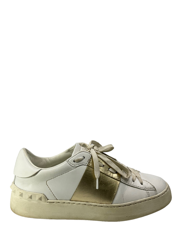 Valentino Garavani Rockstud White And Gold Leather Sneakers