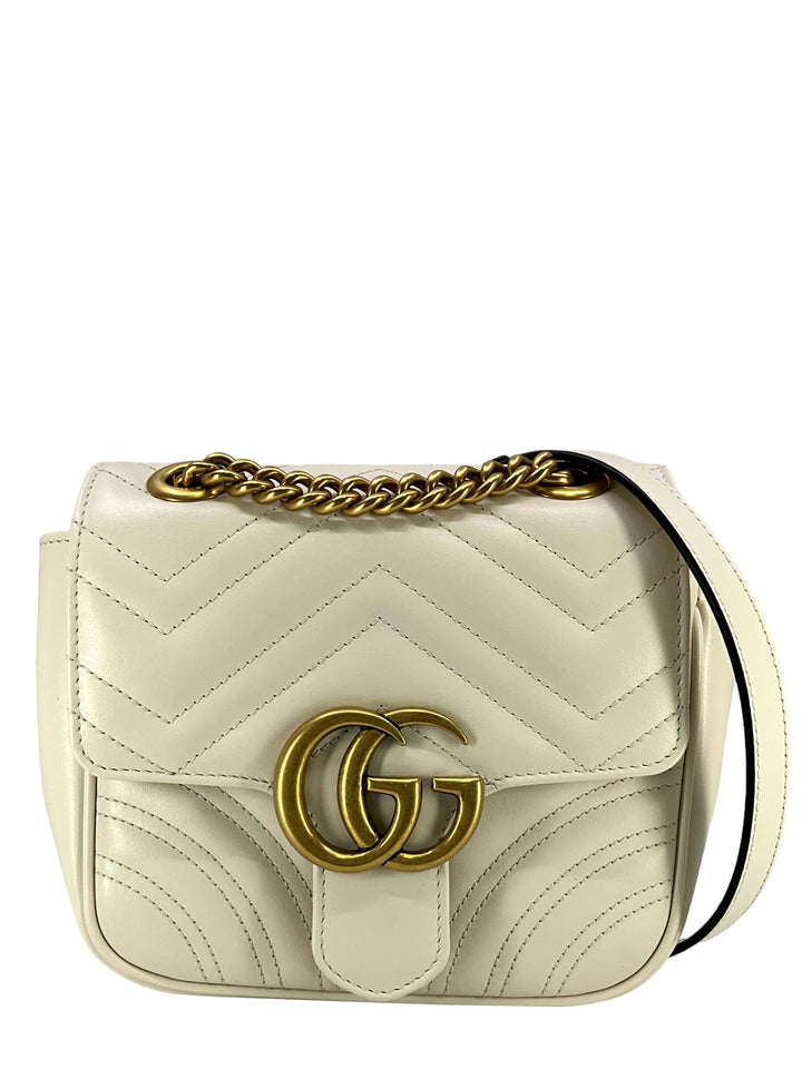 【関税＆送料込み】Gucci Gg Marmont Mini Bag With Cardholde GUCCI Calfskin Matelasse Mini GG Marmont Shoulder Bag With