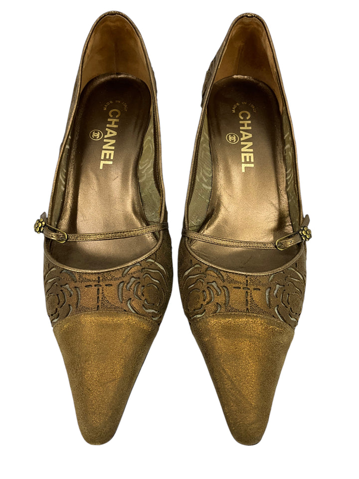 CHANEL Camellia Flower Laser Cut Pumps Size 8 - Consigned Designs