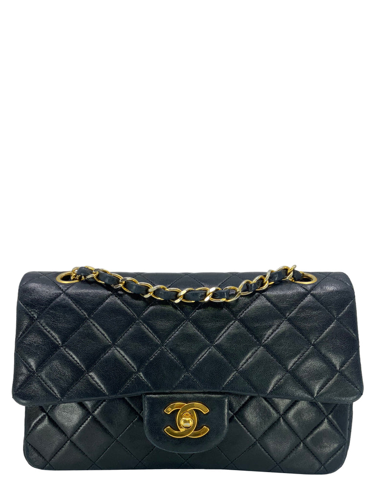 Pre-owned Chanel Black Small Classic Lambskin Leather Double Flap