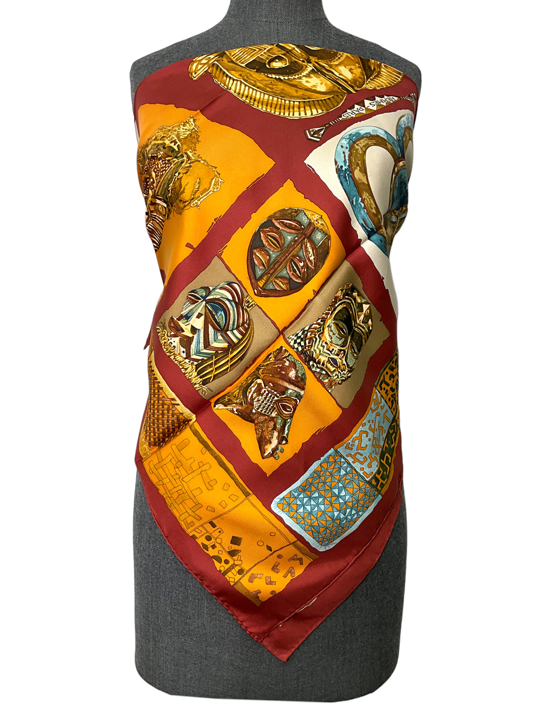 HERMES Persona Silkl Scarf 90 - Consigned Designs