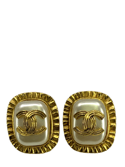 Chanel Vintage Gold CC Logo Clip-On Earrings-Consigned Designs