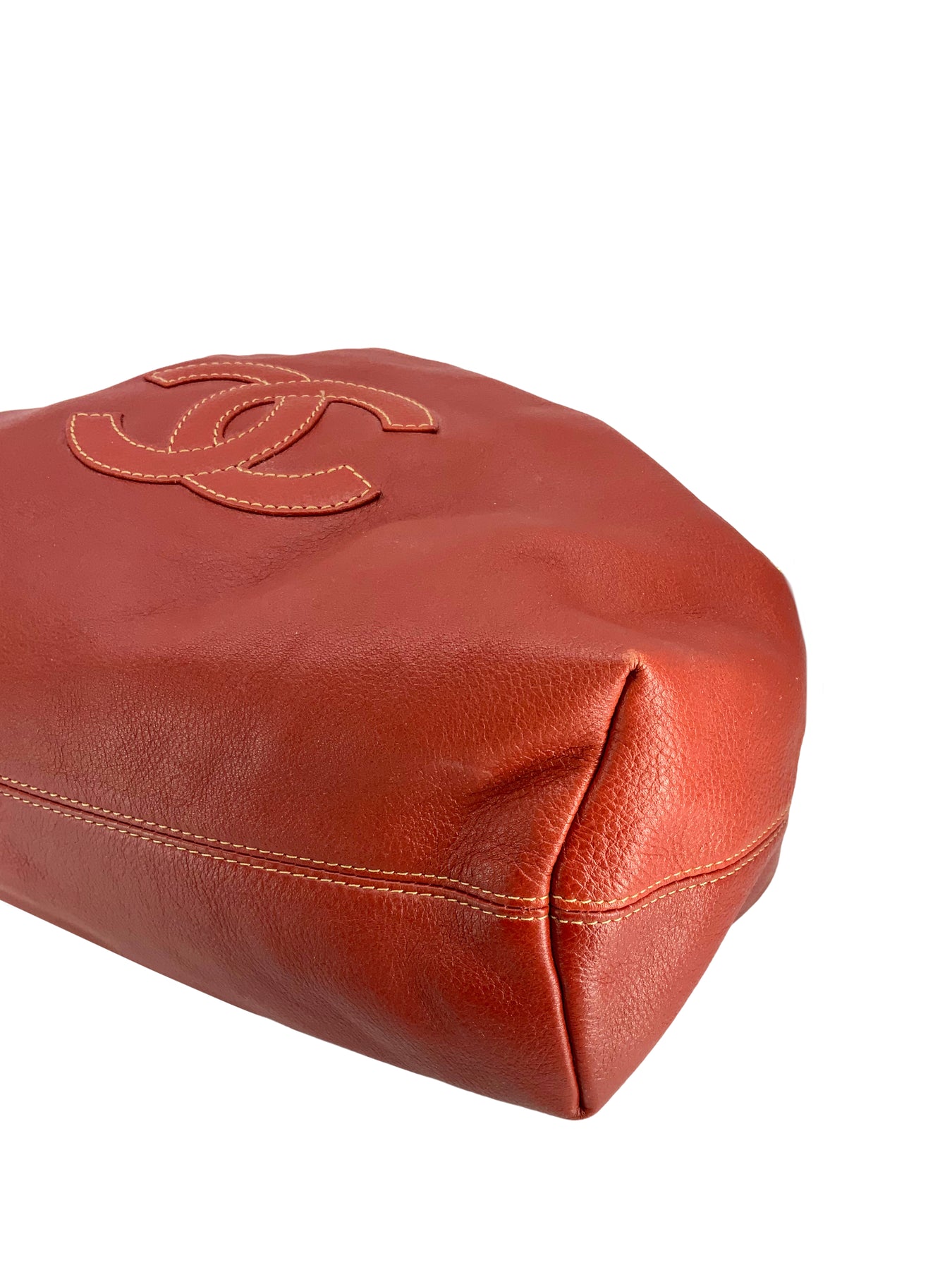 chanel shoulder bag vintage leather