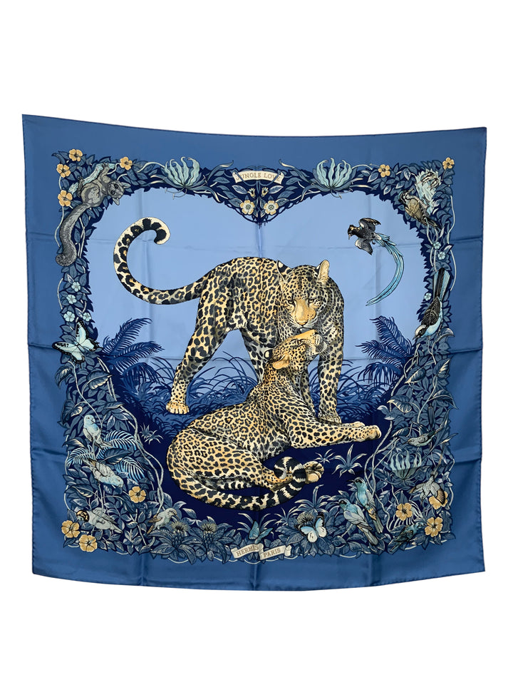 Jungle Love HERMES ノースリーブ　ポロシャツ　シルク　スカーフ カレ 90 《ジャングル・ラブ》 - ブルー | Hermès - エルメス-公式サイト
