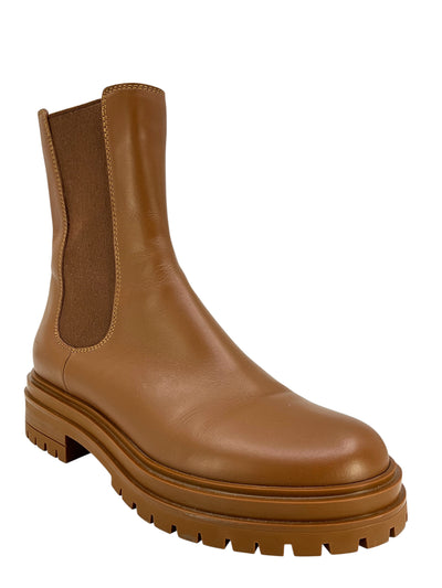 Gianvito Rossi Chester Leather Chelsea Boots Size 8-Consigned Designs