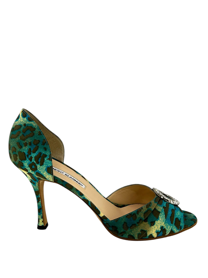 Manolo Blahnik Sedaraby Embellished Satin d'Orsay Pumps Size