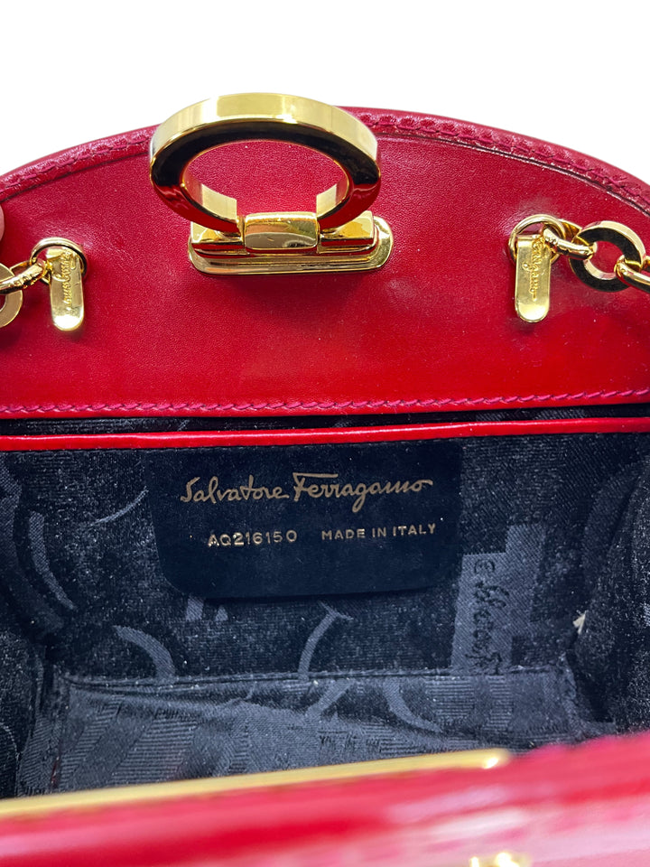 VINTAGE FERRAGAMO Gantini クリアショルダーバッグ Unboxing an Iconic Vintage Salvatore Ferragamo Bag | TikTok
