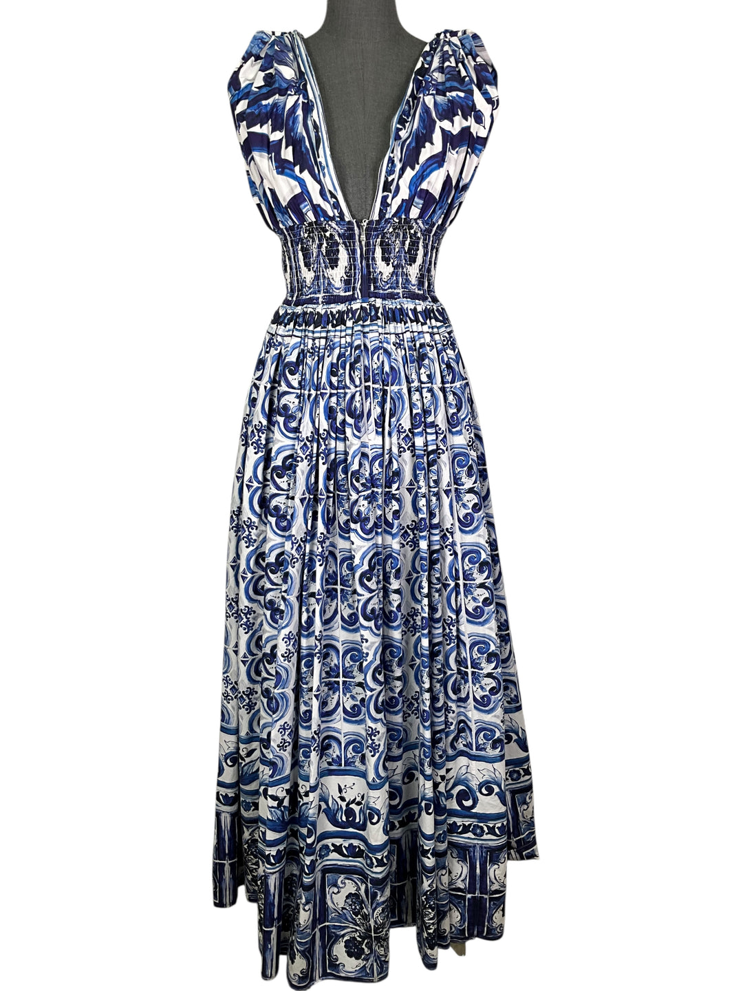 Dolce & Gabbana Majolica Print Poplin Dress Size M - Consigned Designs Dolce & Gabbana Majolica Print Poplin Dress Size M - Consigned Designs