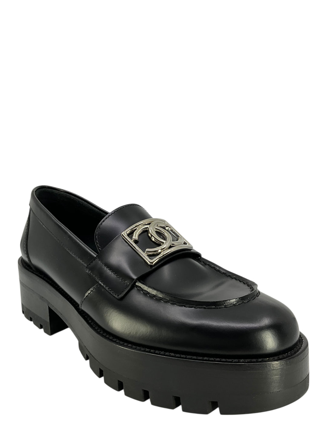 CHANEL 2023 Interlocking CC Logo Loafers Size 6 - Consigned Designs
