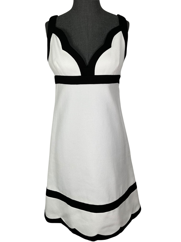 Valentino Sleeveless Shift Dress Size S NEW - Consigned Designs Valentino Sleeveless Shift Dress Size S NEW - Consigned Designs