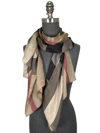 Burberry Wool Giant Check Oblong Scarf-Consigned Designs