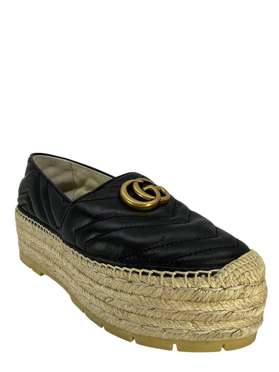 Just in + already obsessed ✨ Gucci espadrilles Size 39  Gold Gucci espadrilles. display picture 1
