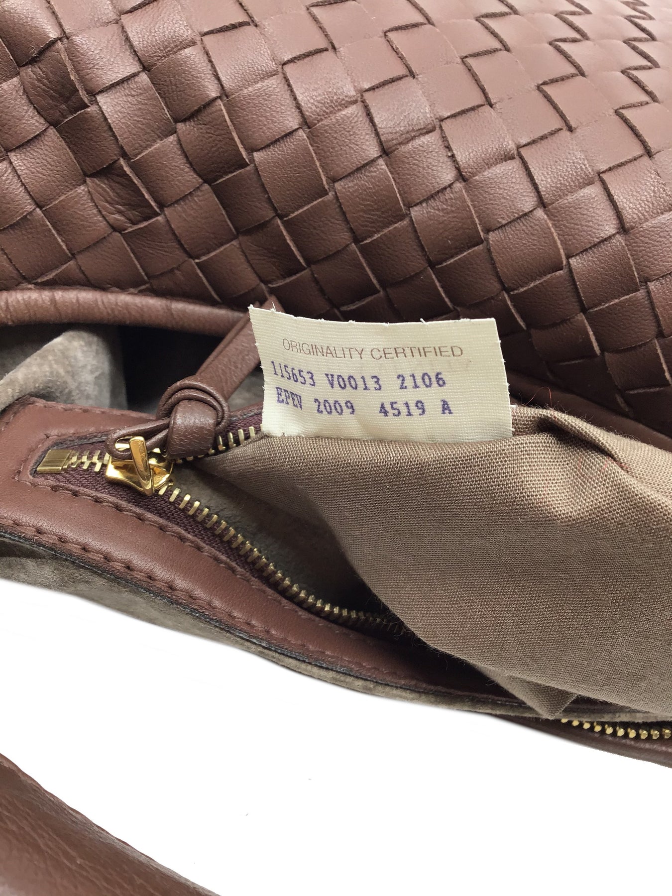 Bottega Veneta Pyramid Hobo Intrecciato Nappa Medium at 1stDibs