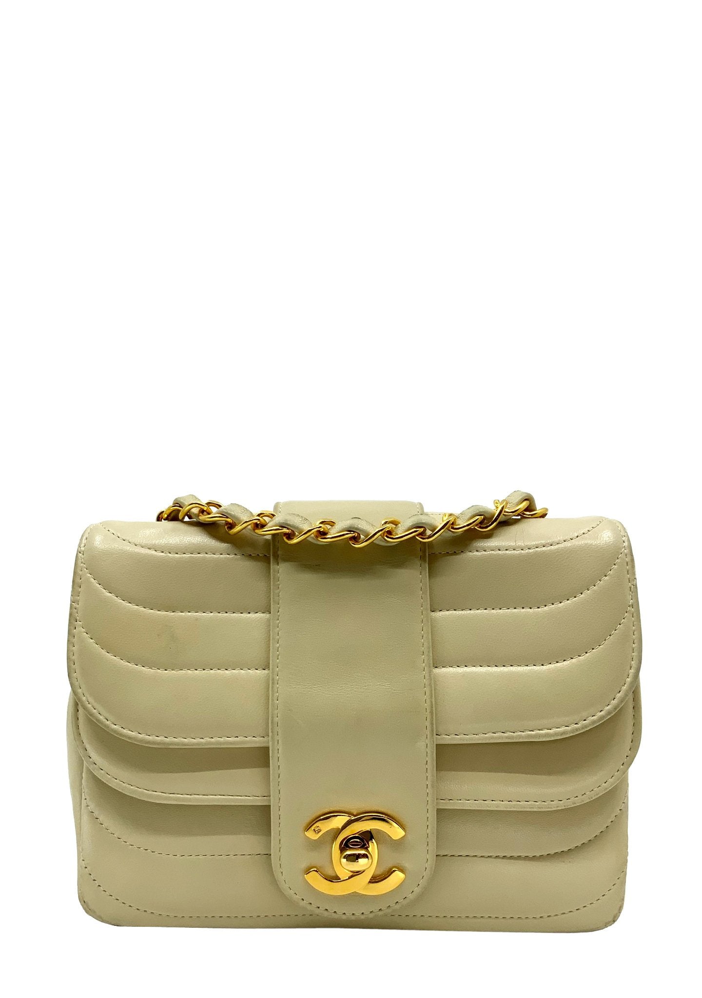 CREAM LEATHER AND GOLD-TONE METAL CLASSIC SHOULDER BAG, CHANEL, A  Collection of a Lifetime: Chanel Online, Jewellery