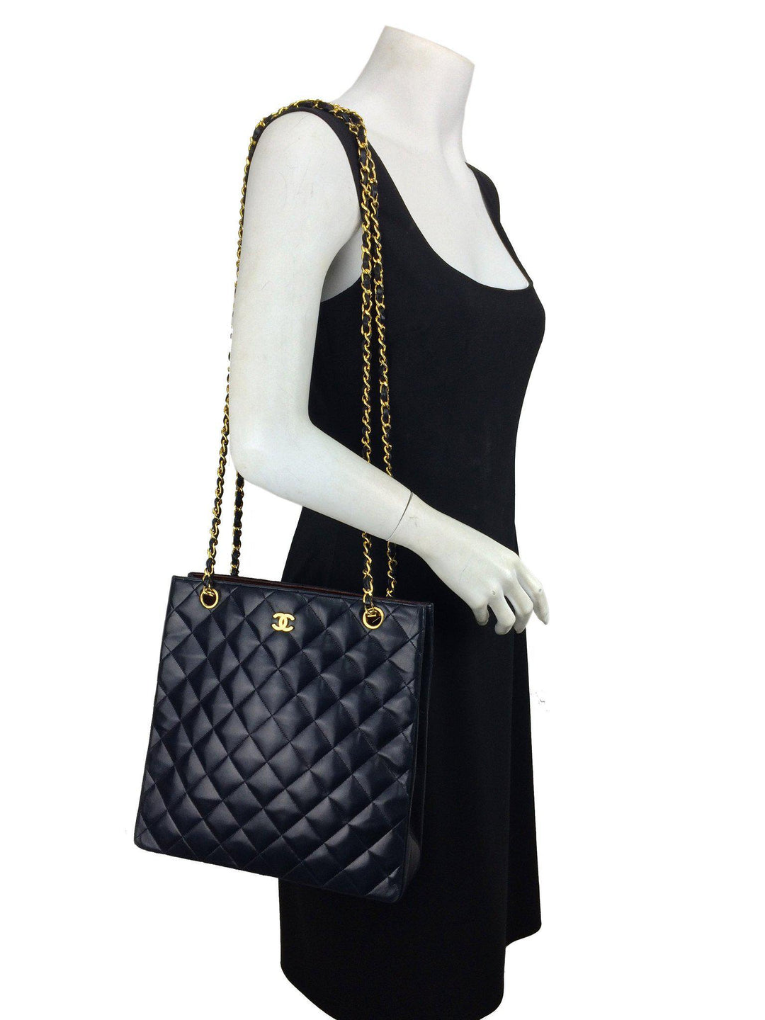 【CHANEL】vintage quilted lambskin tote bag★トートバッグ Chanel Vintage Quilted Lambskin Medium Shopper Tote Bag