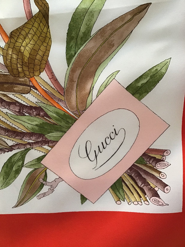 Gucci-V-Accornero-Floral-Silk-