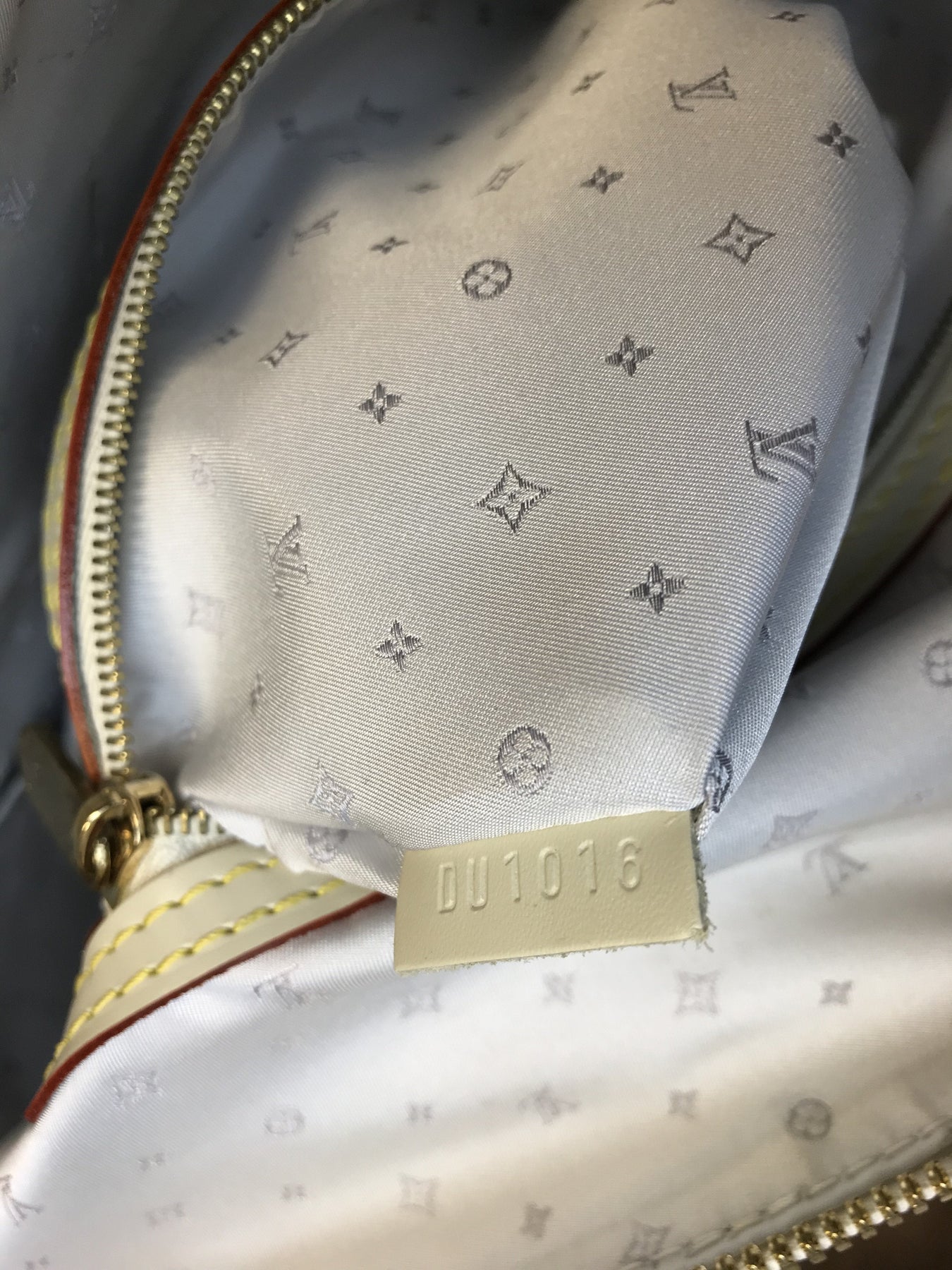 Louis Vuitton Suhali Lockit GM Bag