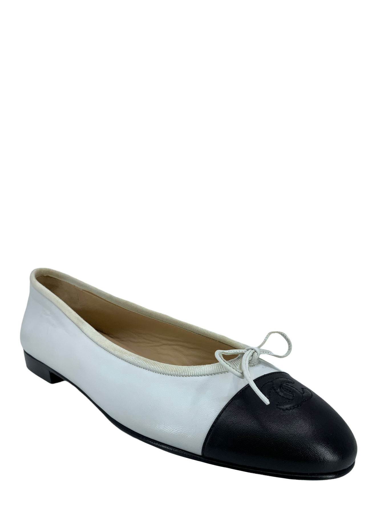 Chanel 23p CC Cap Toe Lambskin Leather Ballet Flats Size 11