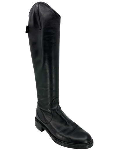 Gucci Knee-High Boots Black Leather