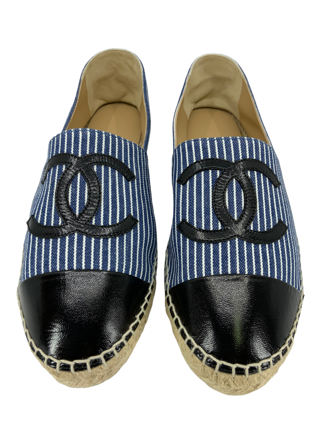 【CHANEL】canvas round-toe slip-on espadrilles【ランク:A】 CHANEL Canvas CC Logo Wedge Sandals Size 8.5 - Consigned Designs
