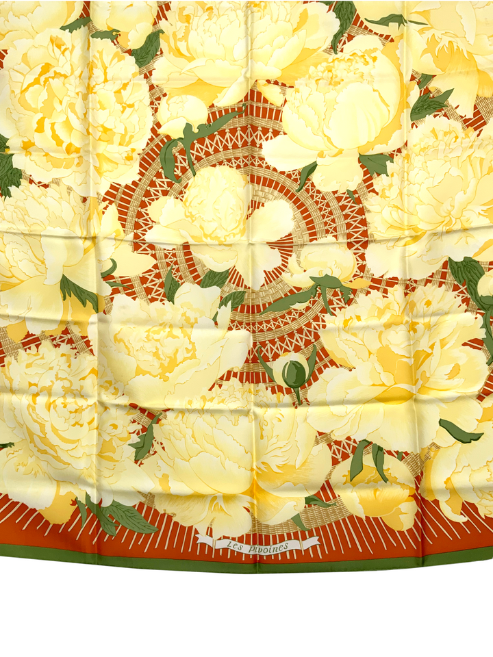HERMES　カレ90 LES  PIVOINES SCARF HERMES Silk Les Pivoines Scarf 90 1680631 | FASHIONPHILE