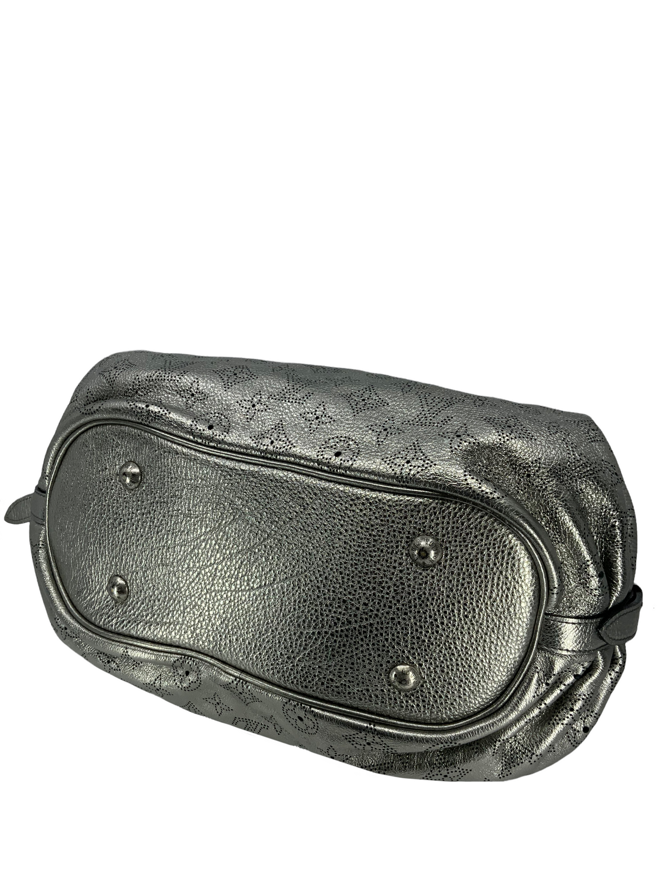 Mahina leather crossbody bag Louis Vuitton Metallic in Leather