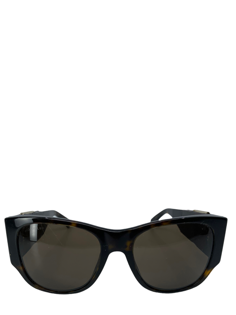 CHANEL Quilted Leather Side Mirror Sunglasses 5202-Q - Consigned