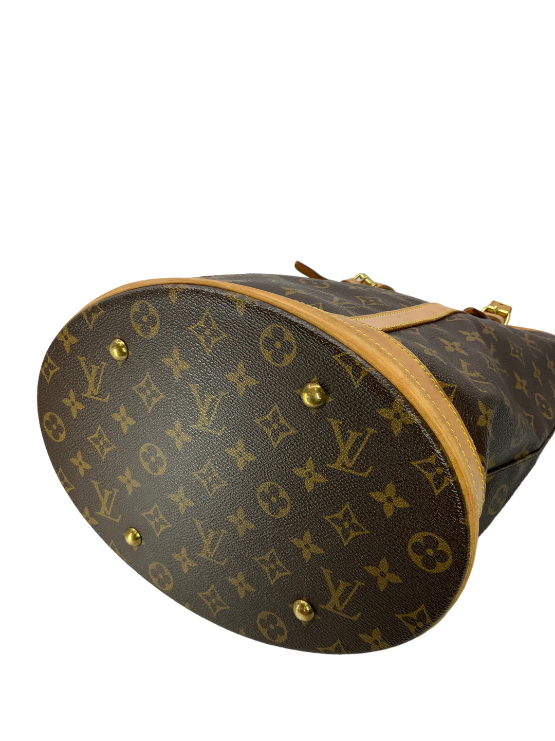 Lv bucket bag gm best sale