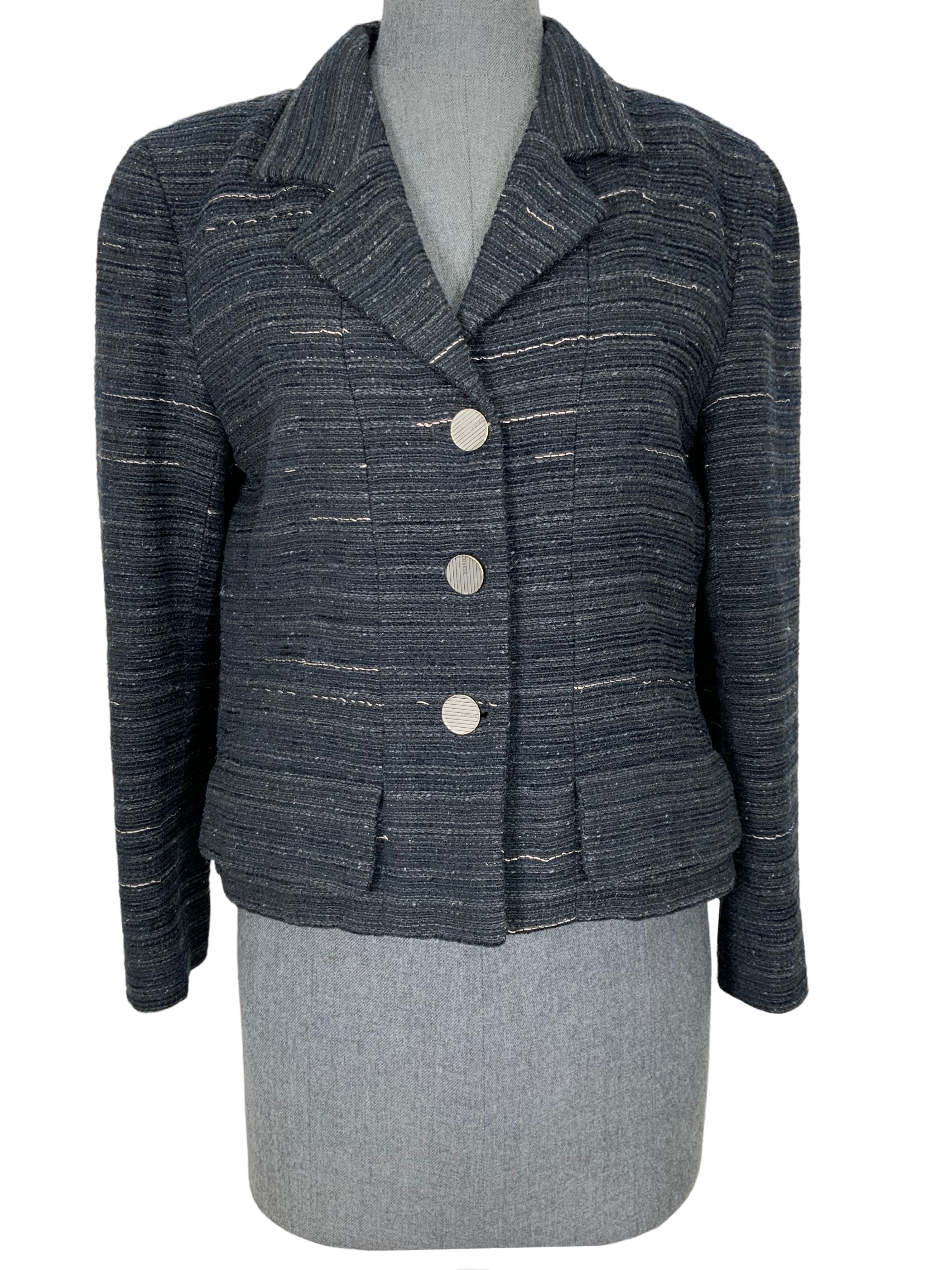 CHANEL 09A Vintage Cropped Wool Jacket Size M - Consigned Designs