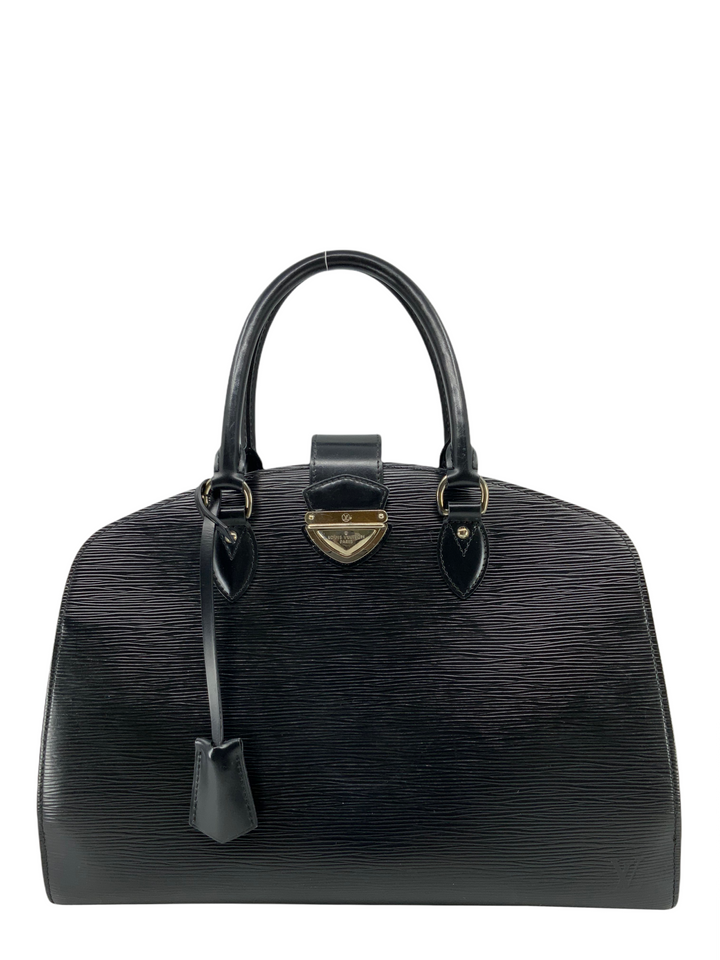 Louis Vuitton Black Bag Timeless Elegance Discover Timeless Elegance: Louis Vuitton Coussin PM at  main image 3