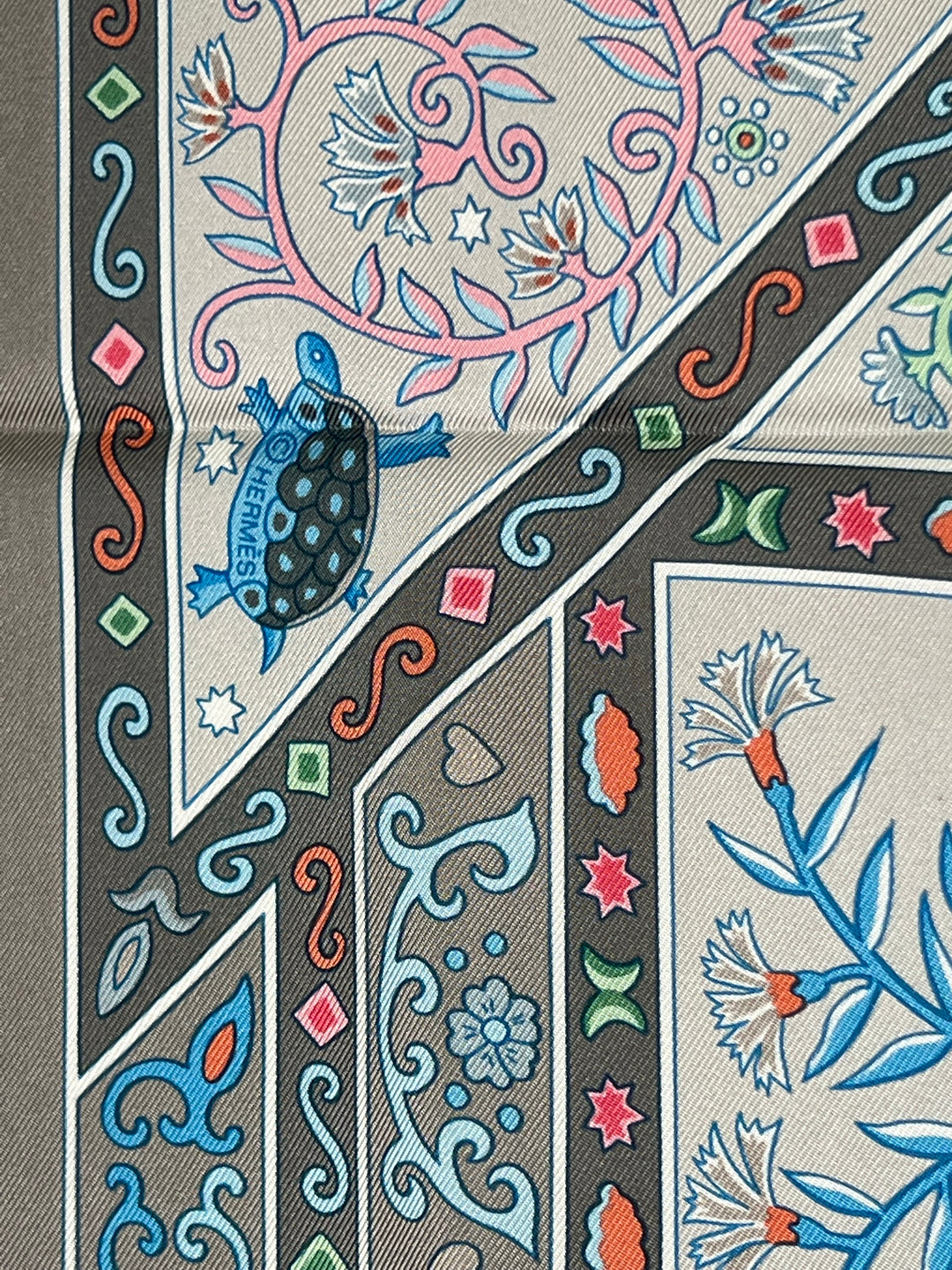 image_ce20e7f1-4b12-47f3-a462-